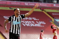 爱游戏网页版 -篮球赛场再起风云：泰山赤兔队读秒绝平河套火箭队，新援首秀制胜复盘值得玩味的简单介绍