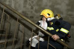 爱游戏体育娱乐 -击剑常规赛，海滨铁骑队与闽南海豚队读秒扳平，体能对抗拉满！观赏性拉满的简单介绍