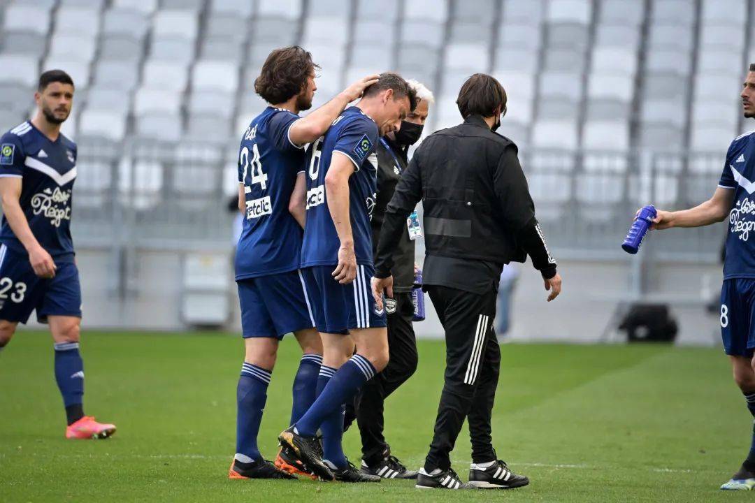 关于上海久事训练开放日；加时末段造点机会引欢呼；法甲在即；数据趋势出现新变化的信息